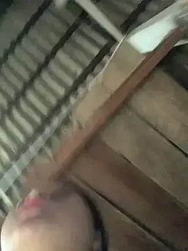 Lisa-sexyy from StripChat