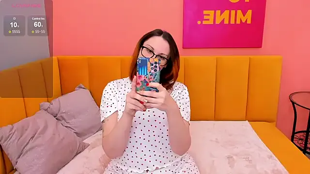 LisaAmoree from StripChat