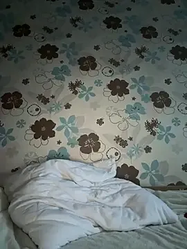 LisaFoxxy444 from StripChat