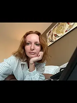 Charming Liuba_Fox gets undressed and squirt while being gazed on Liuba_Fox from StripChat