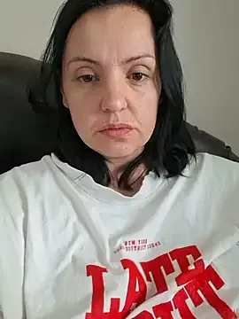 Cute Liv_a_little wants you to fuck their body now Liv_a_little from StripChat