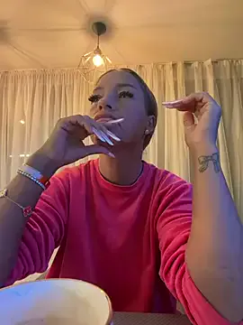 LovingBlondie from StripChat