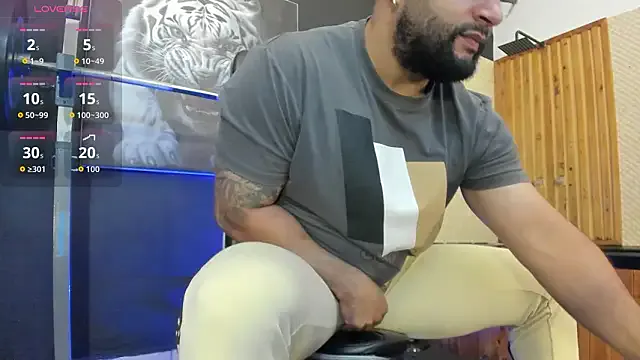 Luke__09 from StripChat