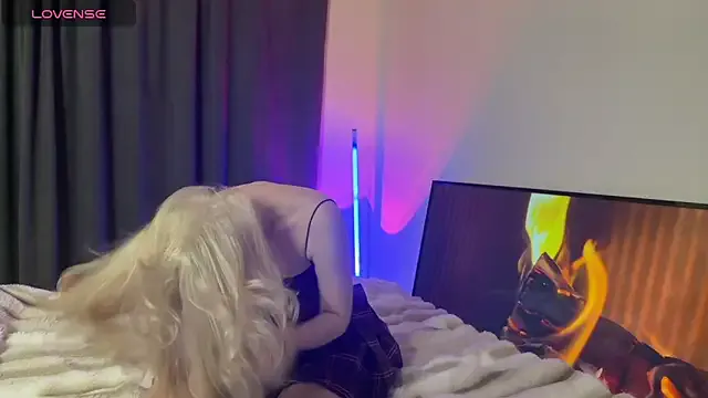 lumasky from StripChat