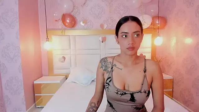 Try cute stripper Luna_hot_ass luna_hot_ass from StripChat