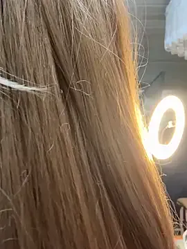 LylyPink68 from StripChat