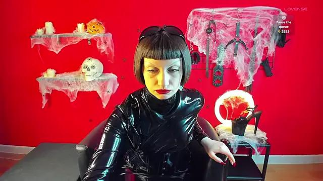 Explore Ma1ilda_Ardent, she wants to masturbate for you Ma1ilda_Ardent from StripChat