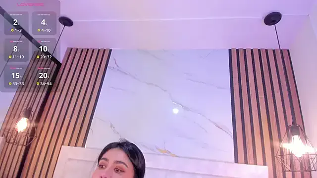 Madyson18 from StripChat