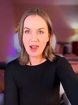 MaiseKnox from StripChat