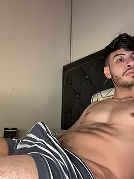 MalekThick from StripChat