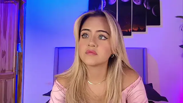 MaryMoon_ from StripChat