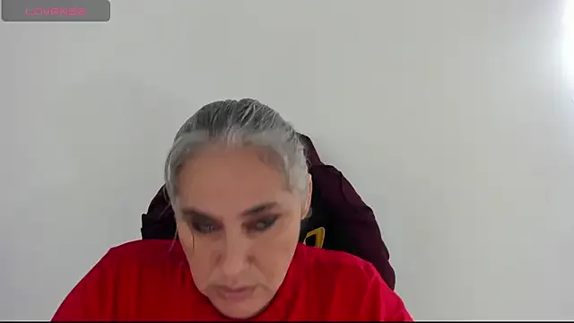 mature_gold1 from StripChat