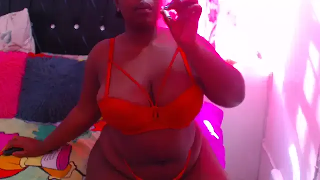 melanin_lizzy from StripChat