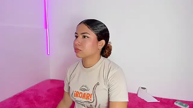 MELINAMARTINS from StripChat