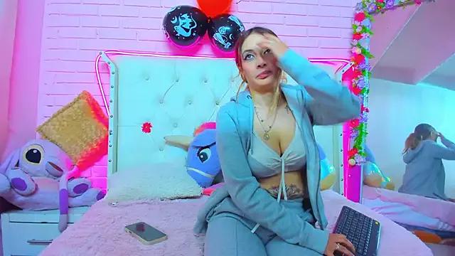 Melissa_walker_ from StripChat