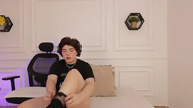 meloddysky from StripChat