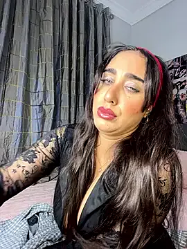 Meryem_Queen from StripChat