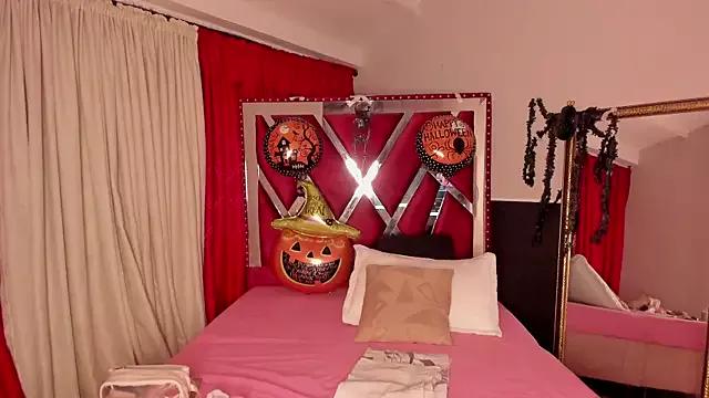 MicaelaHot_ from StripChat