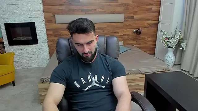 MicahLane from StripChat