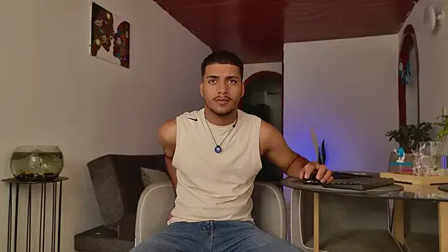 michel_g1 from StripChat