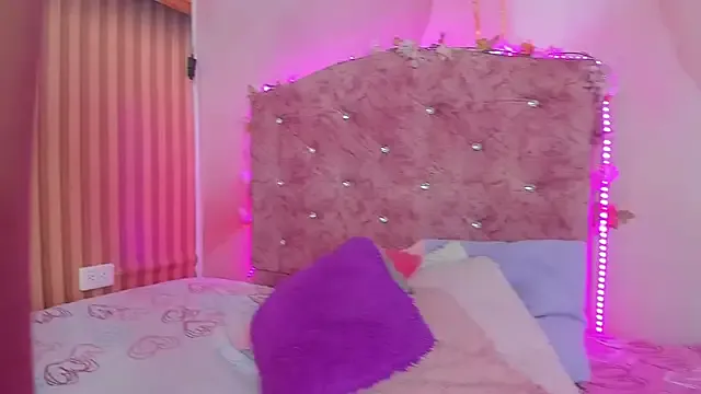 Mila_grace_ from StripChat