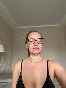 Milana8263 from StripChat