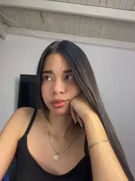 Milleradhara24 from StripChat