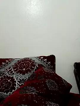 Check out Miss-Queen, she wants to masturbate for you Miss-Queen from StripChat