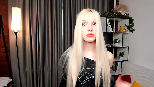 MistyDare from StripChat