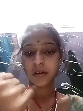 Mohni_hote from StripChat