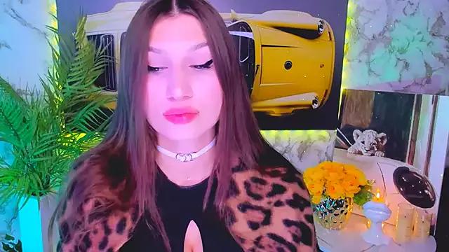 Admire Mollyinyourmind, she wants to masturbate for you Mollyinyourmind from StripChat