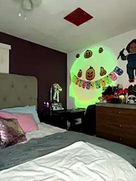 Try 23 years old MyHoneyFrida from StripChat MyHoneyFrida from StripChat