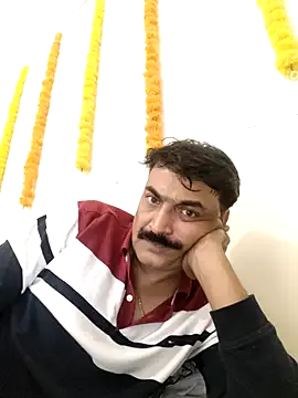 Bicurious wildness: Mystery3959 gets uncovered while touching her pussy online Mystery3959 from StripChat