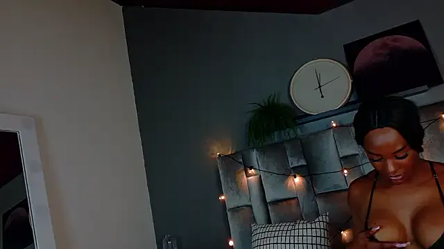 nahomi_campbell from StripChat