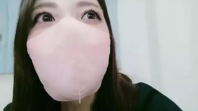 Join NANA_7, she wants to masturbate for you NANA_7 from StripChat