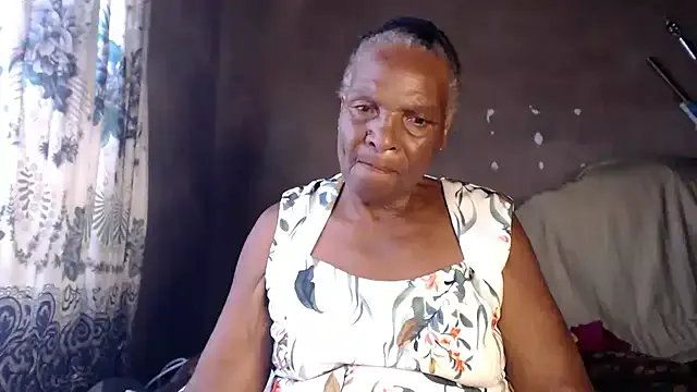 NaughtyGranny from StripChat