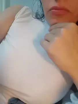 c2c with StripChat's Nergiz2135 in her stream for mesmerizing sensations Nergiz2135 from StripChat