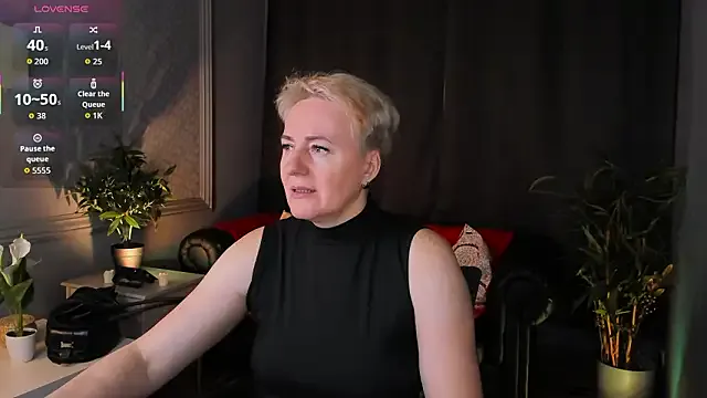 Discover sweet model Nika_Smit Nika_Smit from StripChat