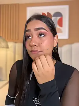 noa_moon from StripChat