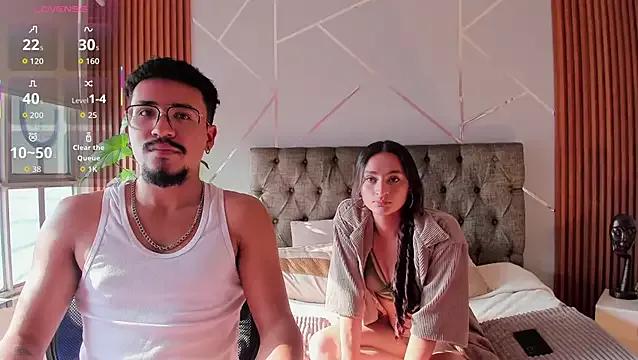 Noa_N_Luxy from StripChat