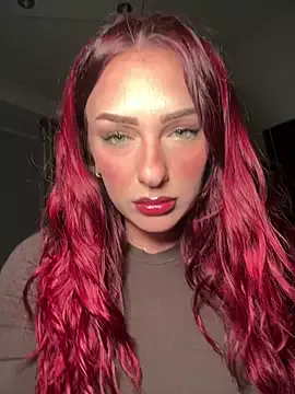 OliviaaFischer from StripChat