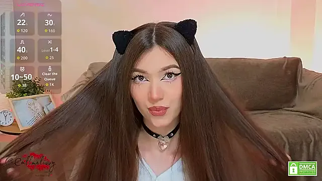 Bicurious wildness: Oliviaah_ gets butt-naked while massaging her muff in public oliviaah_ from StripChat