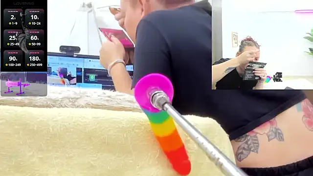 Paulina_Davis_ from StripChat