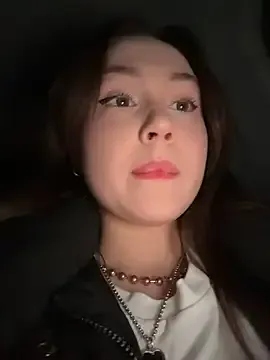 Peachy_Dream from StripChat