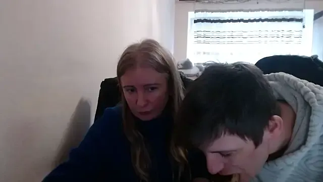 PeterAndJen from StripChat