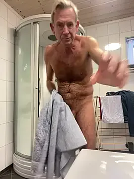 Pierre4tjyxx from StripChat