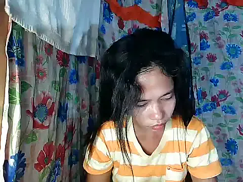 PinaySkinnyGirl from StripChat