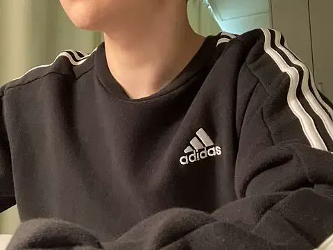 ping9oo from StripChat