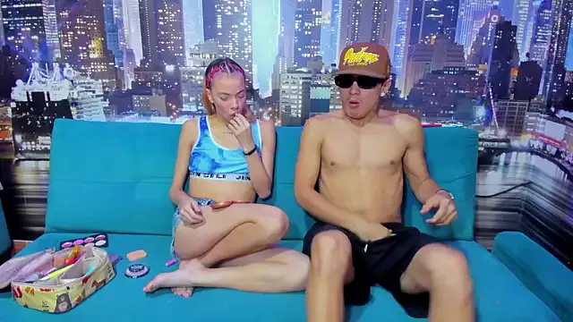 play_hard66 from StripChat