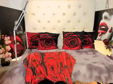 Playfullmaniac from StripChat